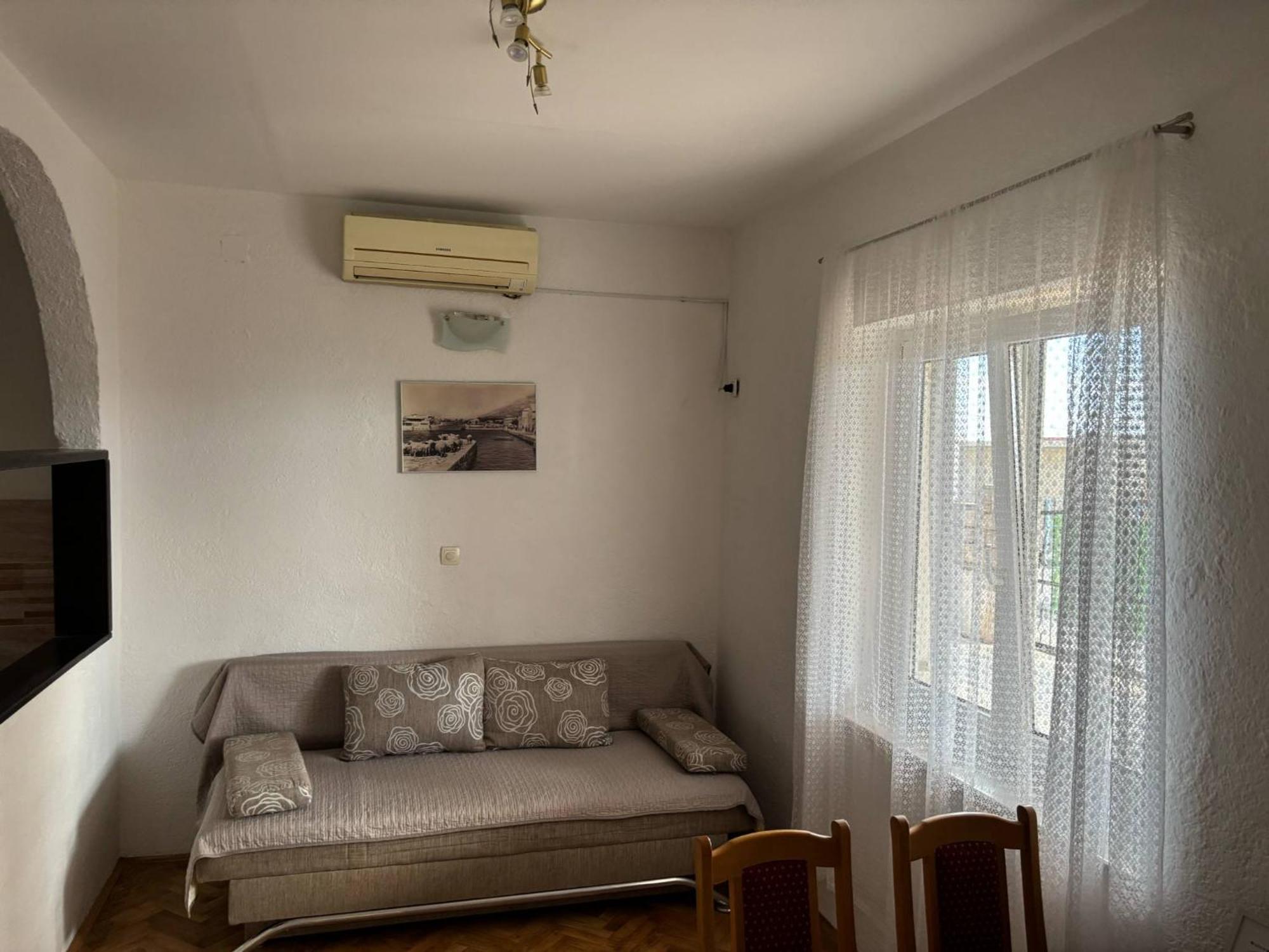 Apartments & Room Madi Senj  Exterior photo